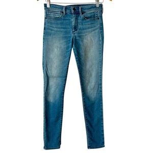 Abercrombie & Fitch Signature Collection Super Skinny Jeans